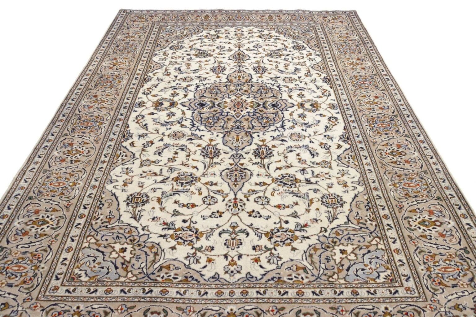 Kashan Persian Rug — hand-knotted, 206 × 320 cm, Wool – view 4