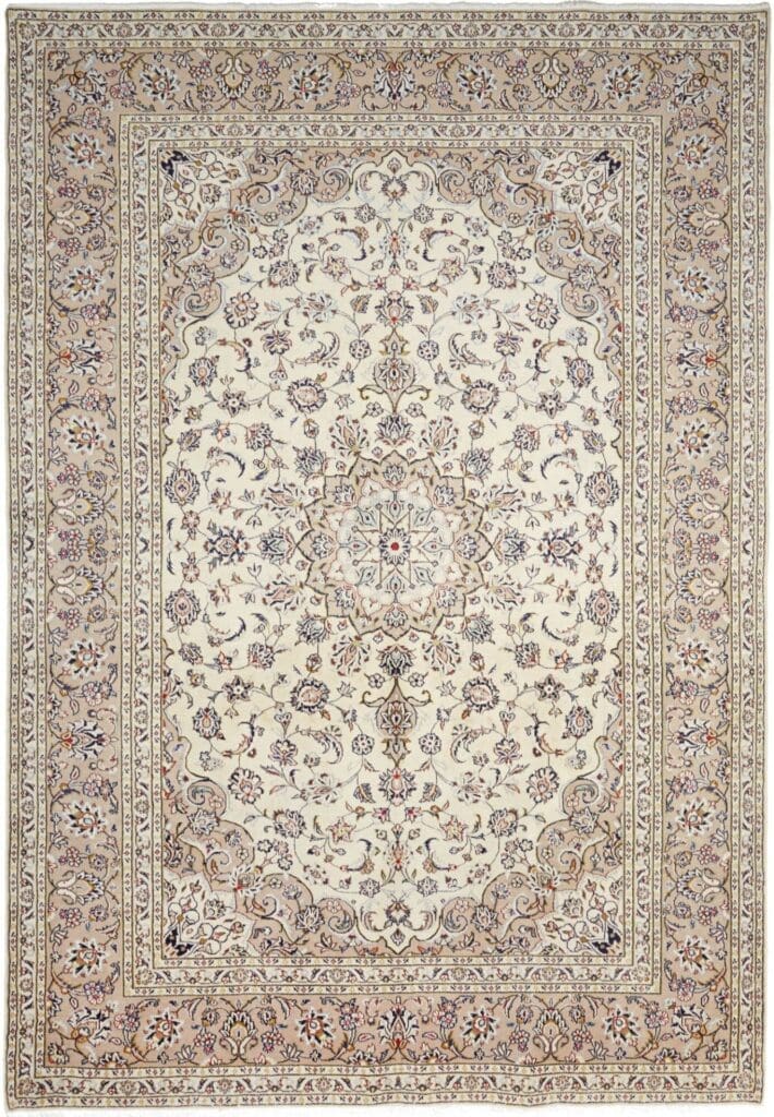 Hand-Knotted Wool Kashan Persian Rug, 200 × 290 cm