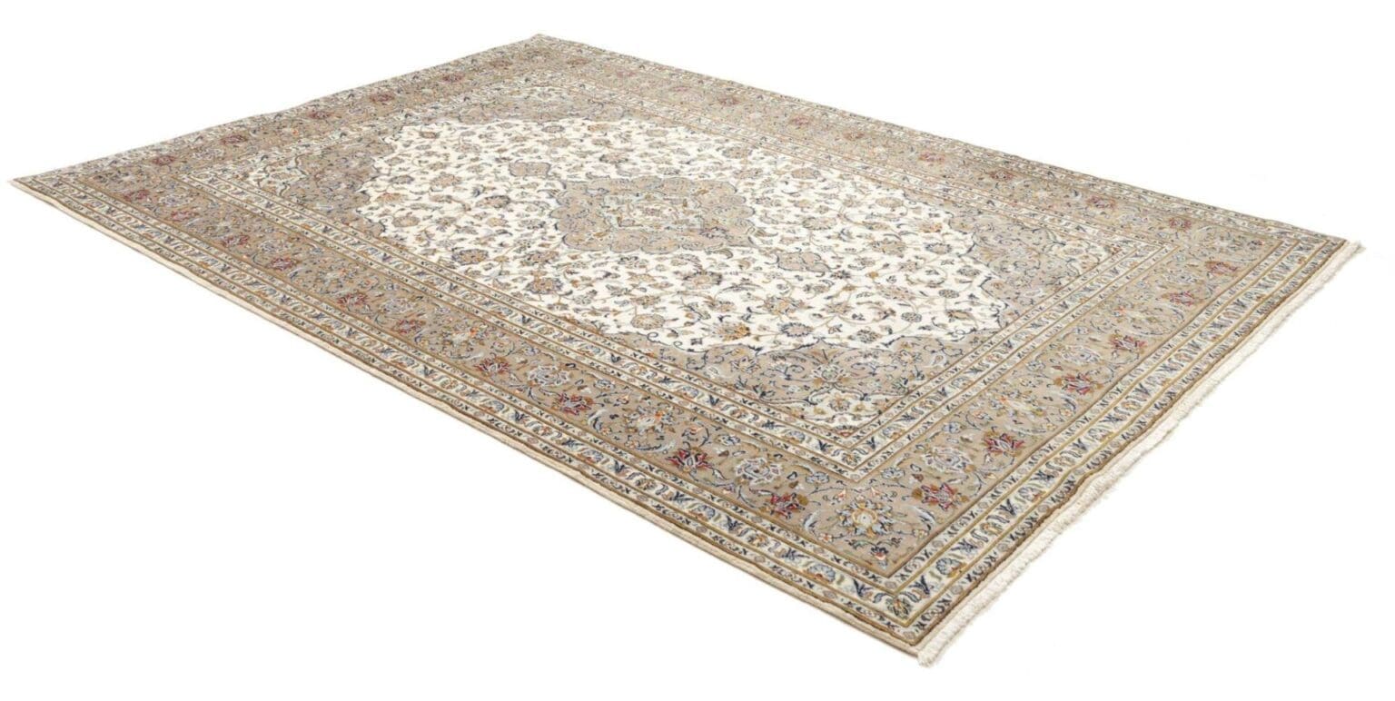 Hand-Knotted Wool Kashan Persian Rug, 210 × 300 cm – view 3