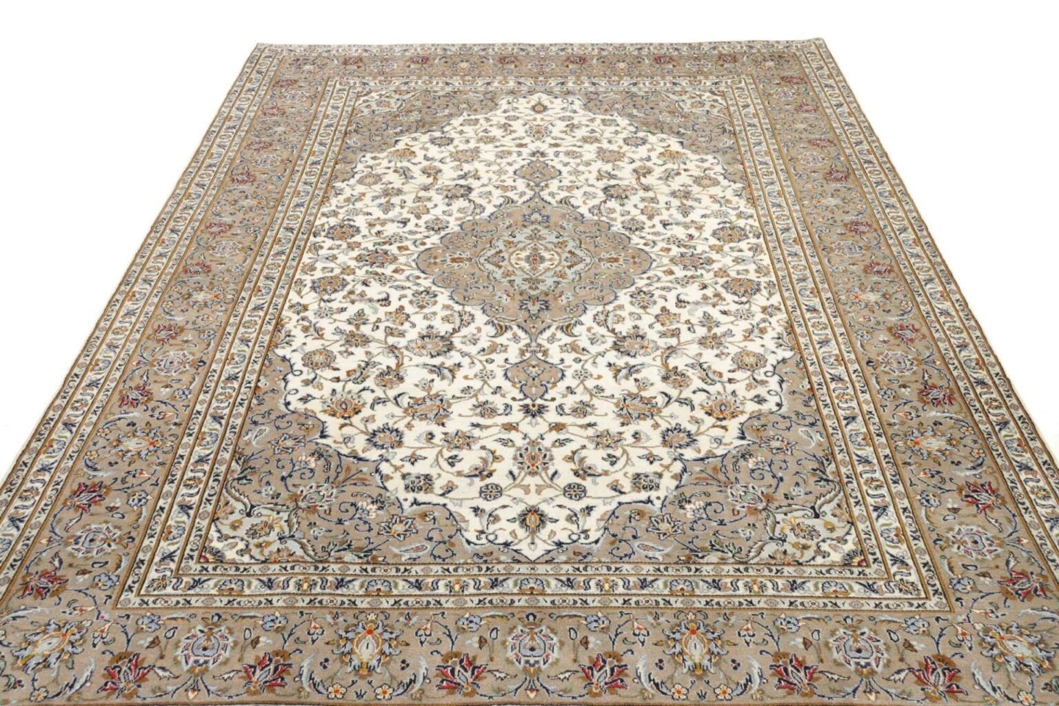 Hand-Knotted Wool Kashan Persian Rug, 210 × 300 cm – view 4