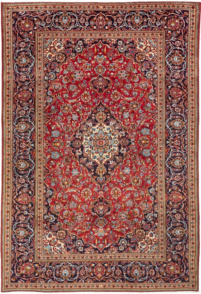 Hand-Knotted Wool Kashan Persian Rug, 206 × 300 cm