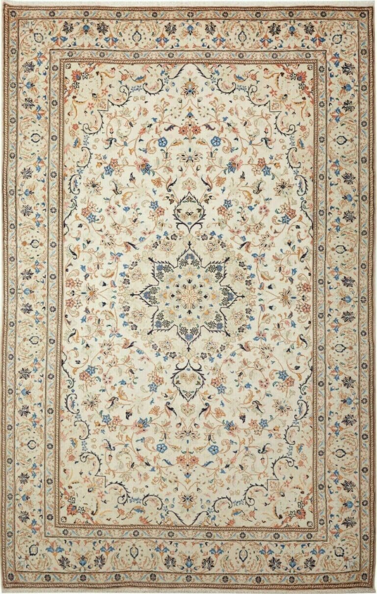 Kashan Persian Rug 203 × 312 cm, Wool, hand-knotted
