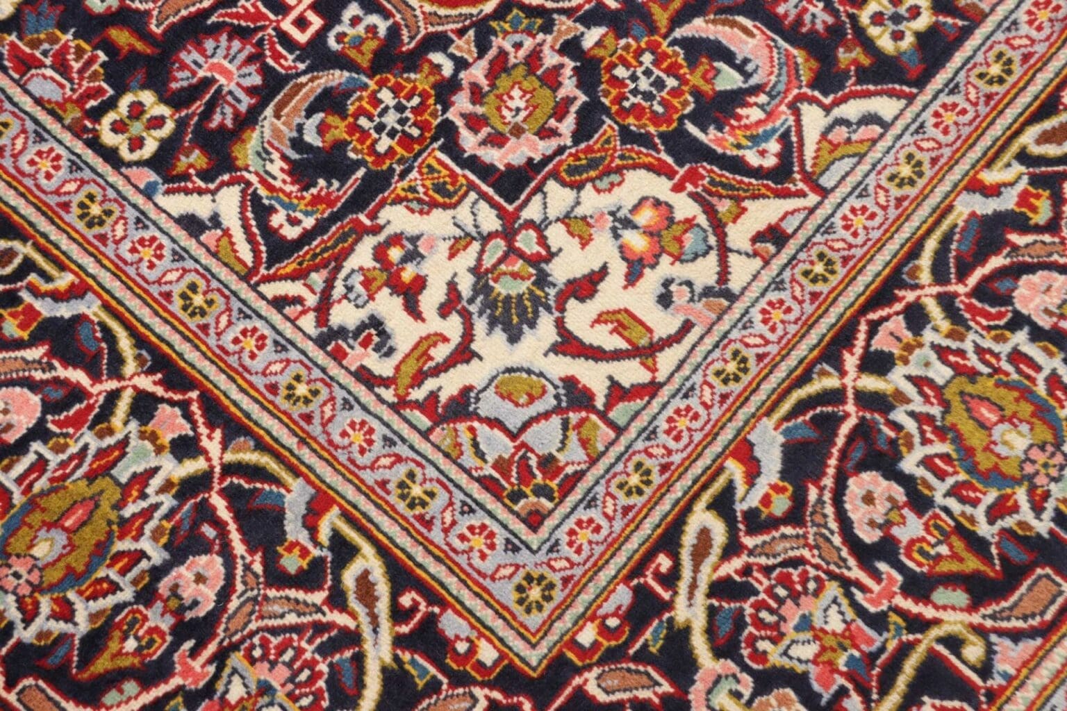 Kashan Persian Rug — hand-knotted, 218 × 308 cm, Wool – view 6