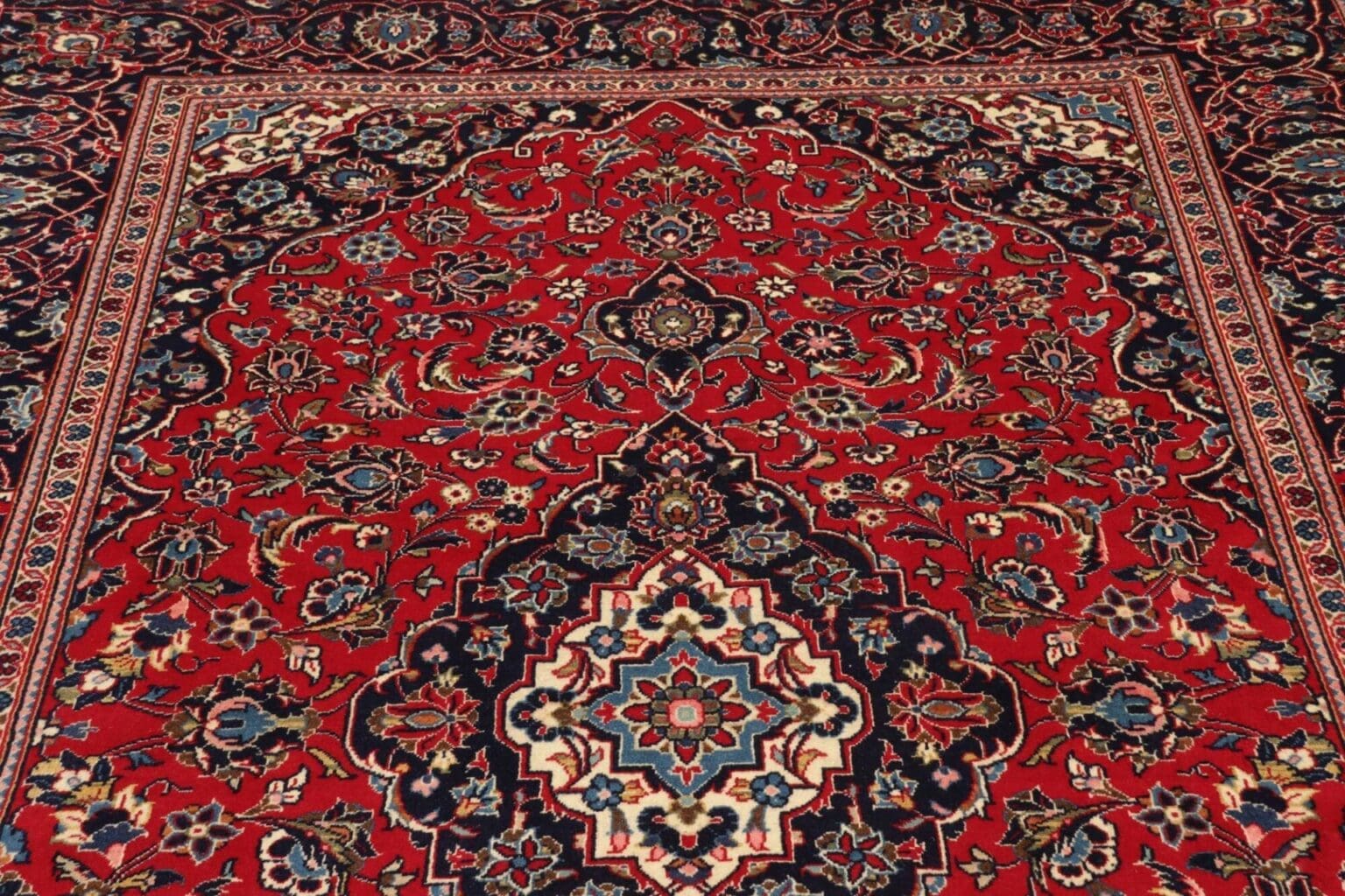 Kashan Persian Rug 200 × 297 cm, Wool, hand-knotted – view 6