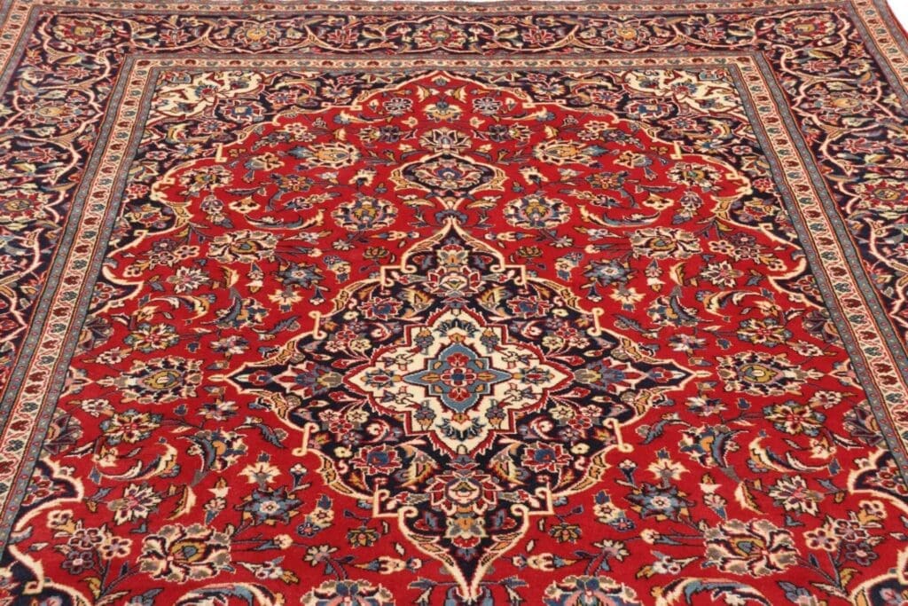 Hand-Knotted Wool Kashan Persian Rug, 197 × 310 cm – view 9