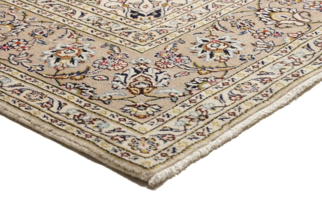 Hand-Knotted Wool Kashan Persian Rug, 200 × 290 cm – view 5