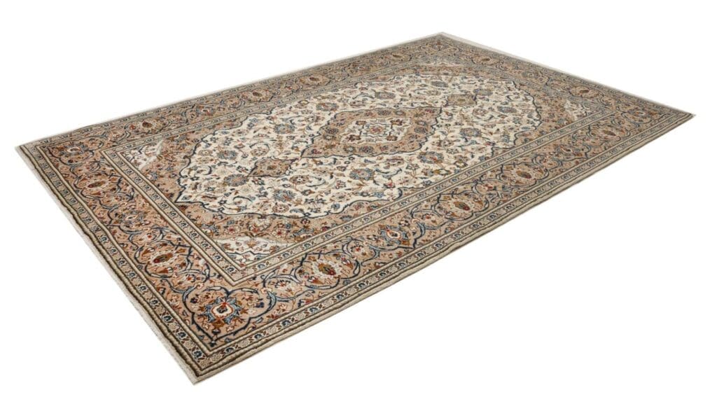 Kashan Persian Rug — hand-knotted, 203 × 308 cm, Wool – view 2