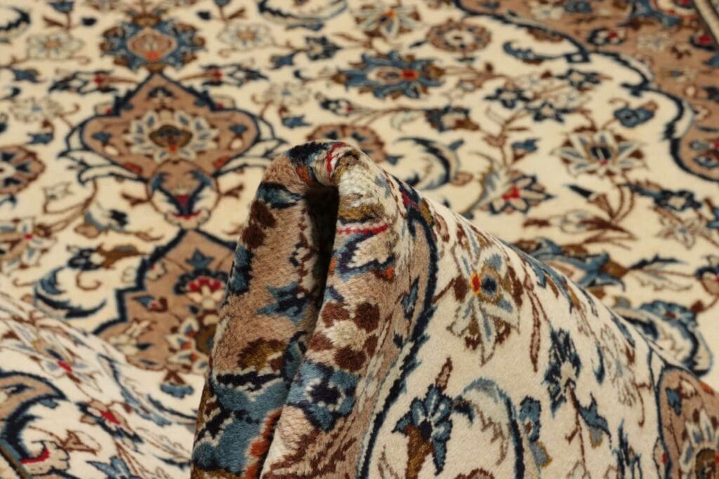 Kashan Persian Rug — hand-knotted, 203 × 308 cm, Wool – view 9