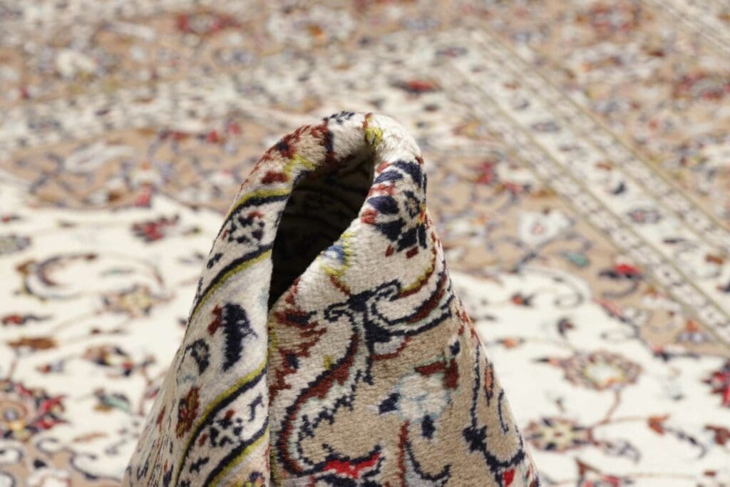 Kashan Persian Rug — hand-knotted, 203 × 295 cm, Wool – view 9