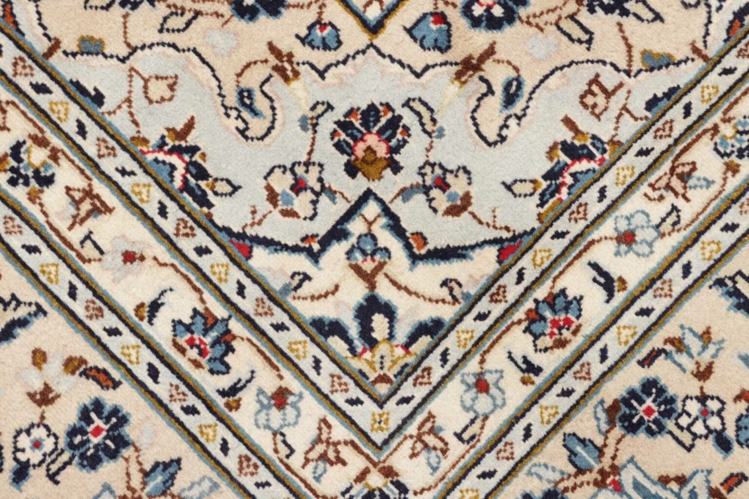 Kashan Persian Rug — hand-knotted, 200 × 300 cm, Wool – view 6