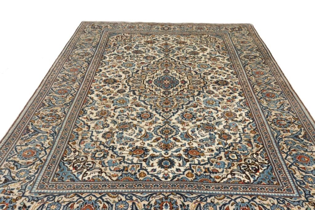 Hand-Knotted Wool Kashan Persian Rug, 200 × 305 cm – view 4