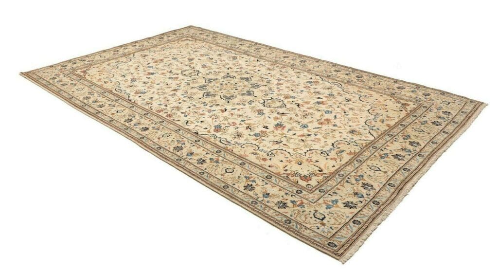 Kashan Persian Rug 203 × 312 cm, Wool, hand-knotted – view 3