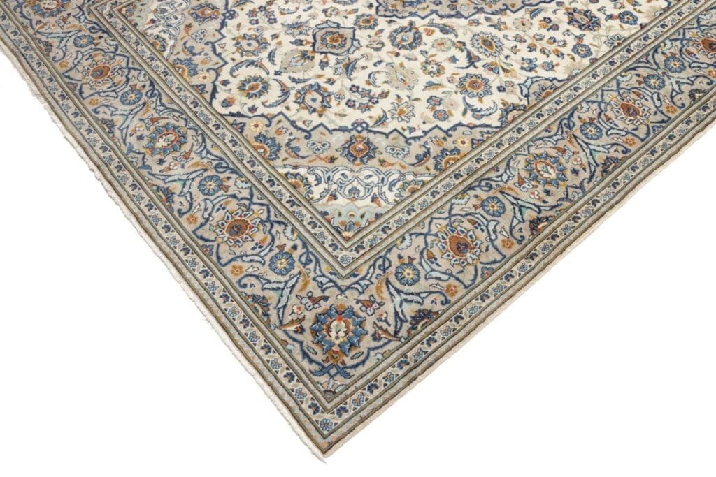 Hand-Knotted Wool Kashan Persian Rug, 197 × 307 cm – view 7