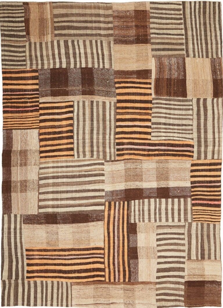 Persian Rug 177 × 240 cm, Wool, hand-knotted