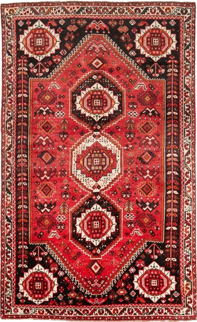 Hand-Knotted Wool Qashqai Persian Rug, 163 × 267 cm