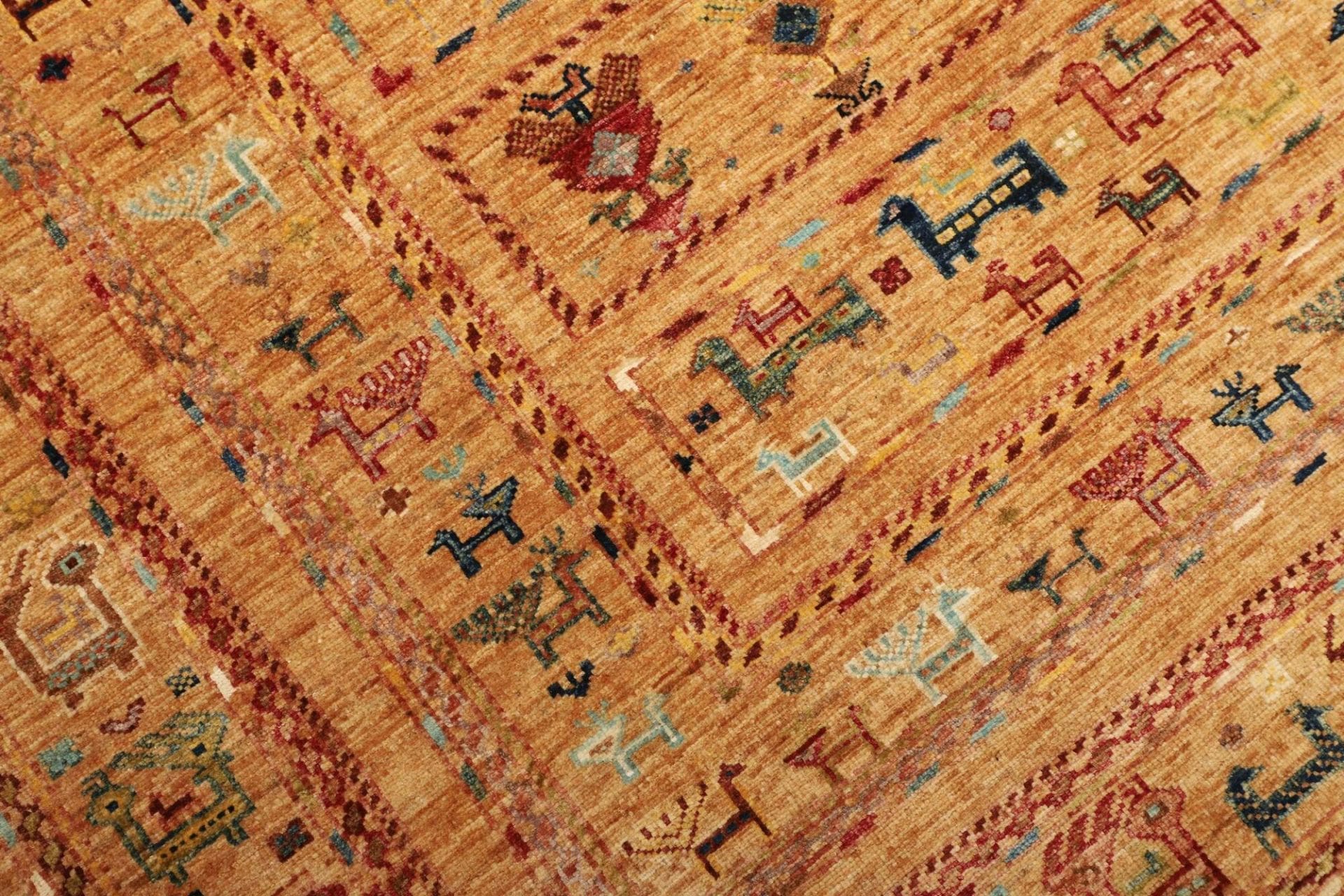 Samarkand Pakistani Rug 176 × 242 cm, Wool, hand-knotted