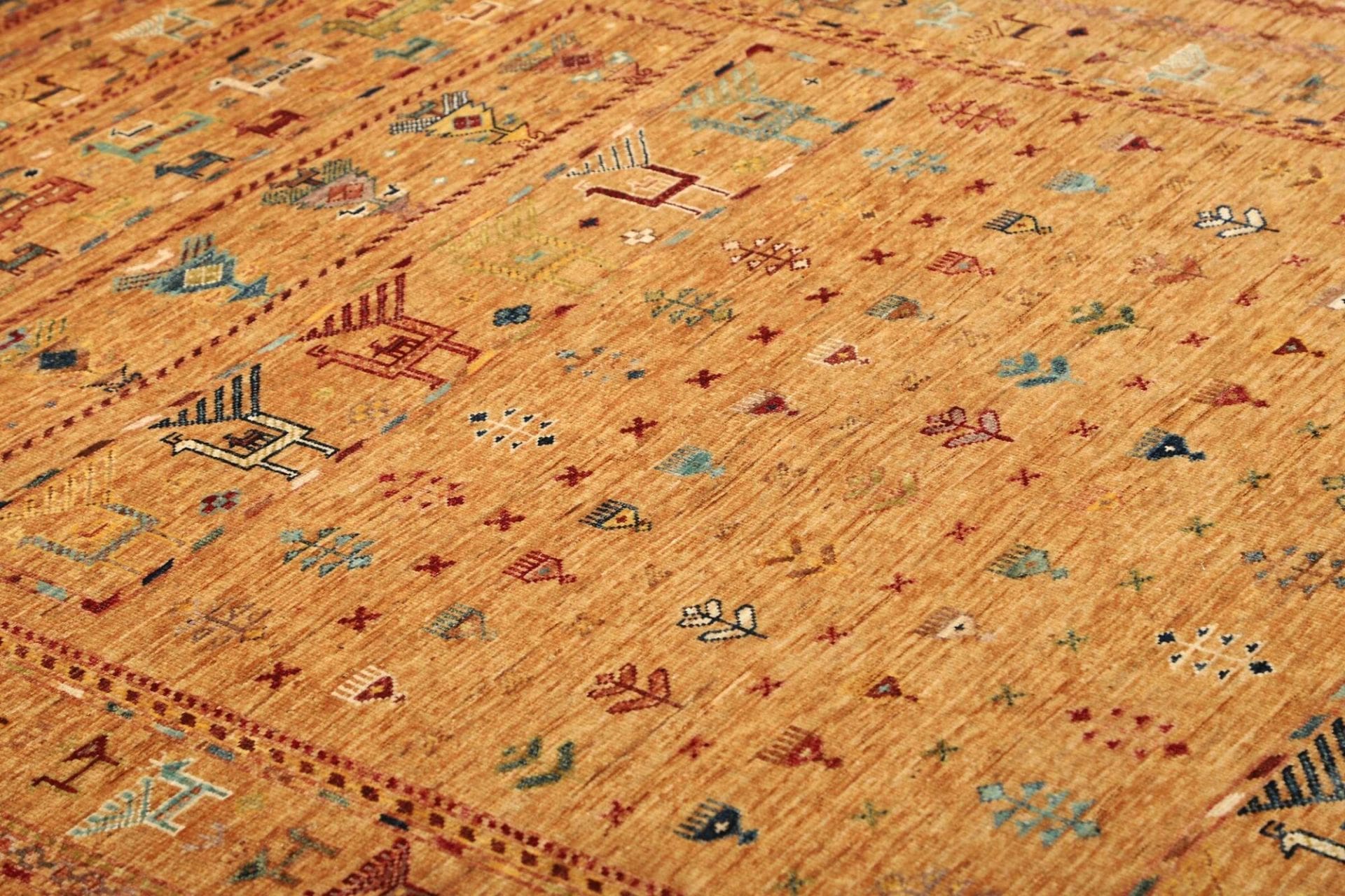 Samarkand Pakistani Rug 176 × 242 cm, Wool, hand-knotted