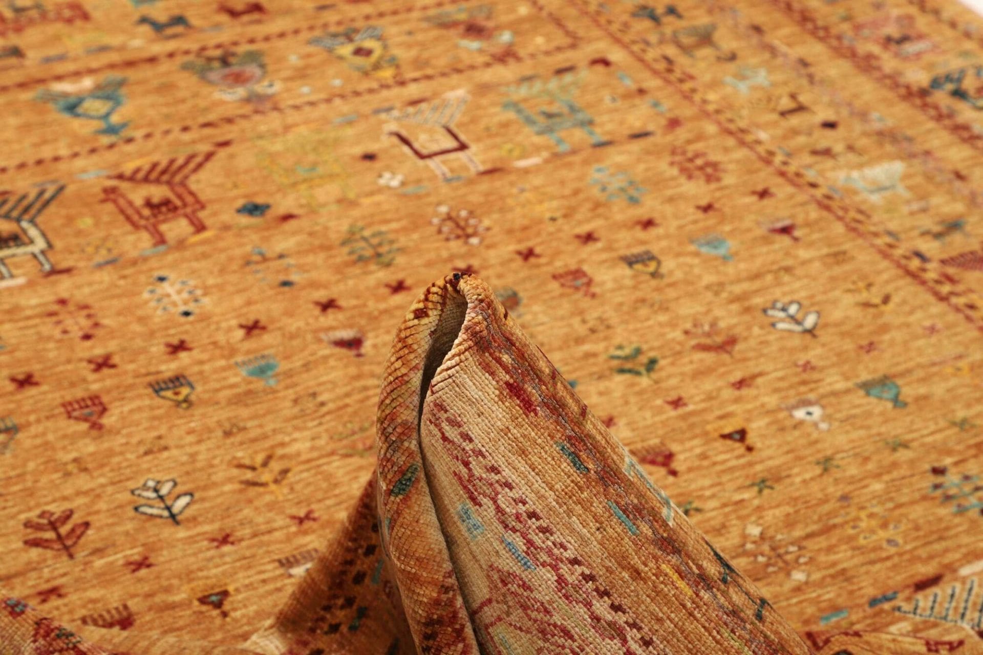 Samarkand Pakistani Rug 176 × 242 cm, Wool, hand-knotted