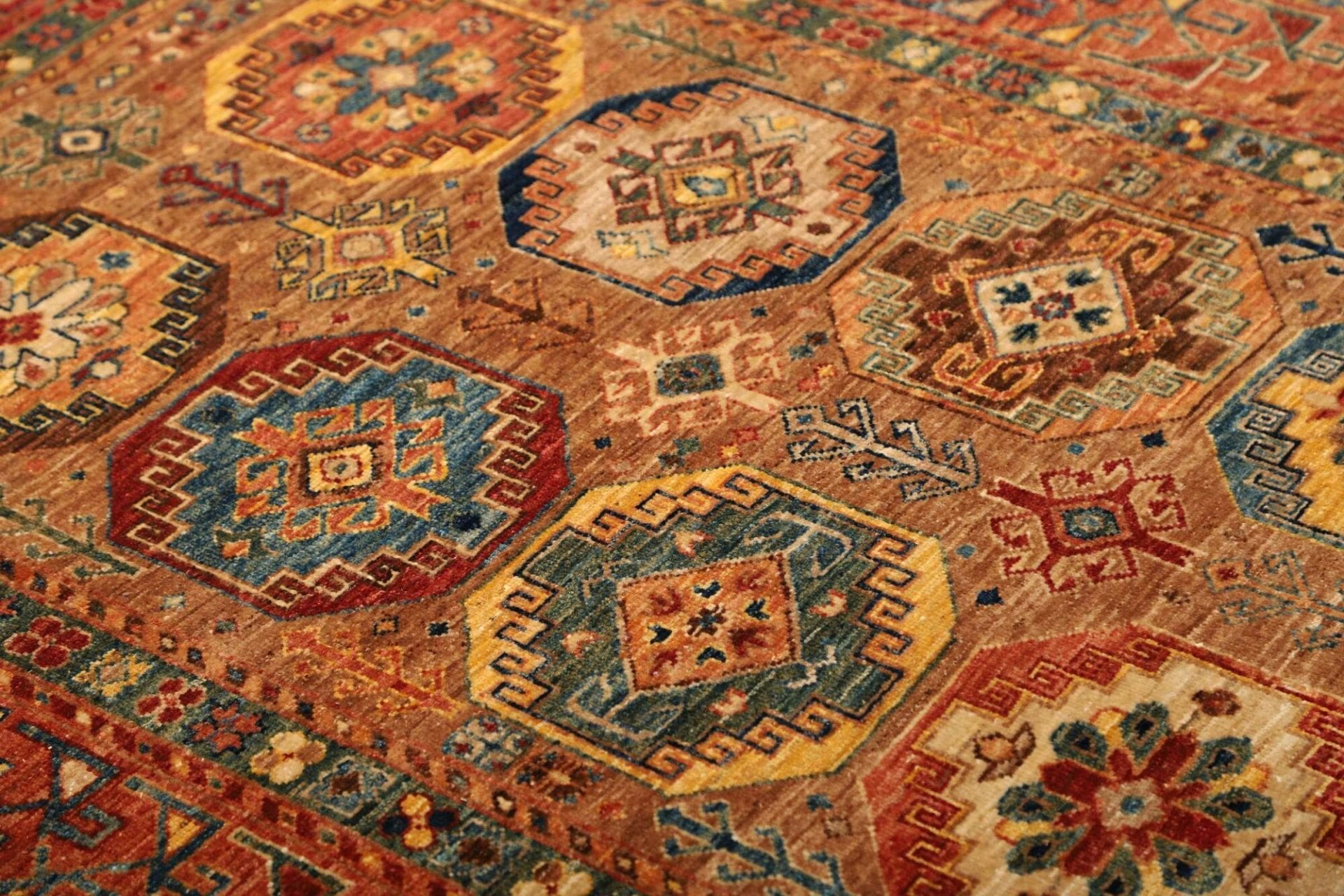 Hand-Knotted Wool Samarkand Pakistani Rug, 125 × 190 cm