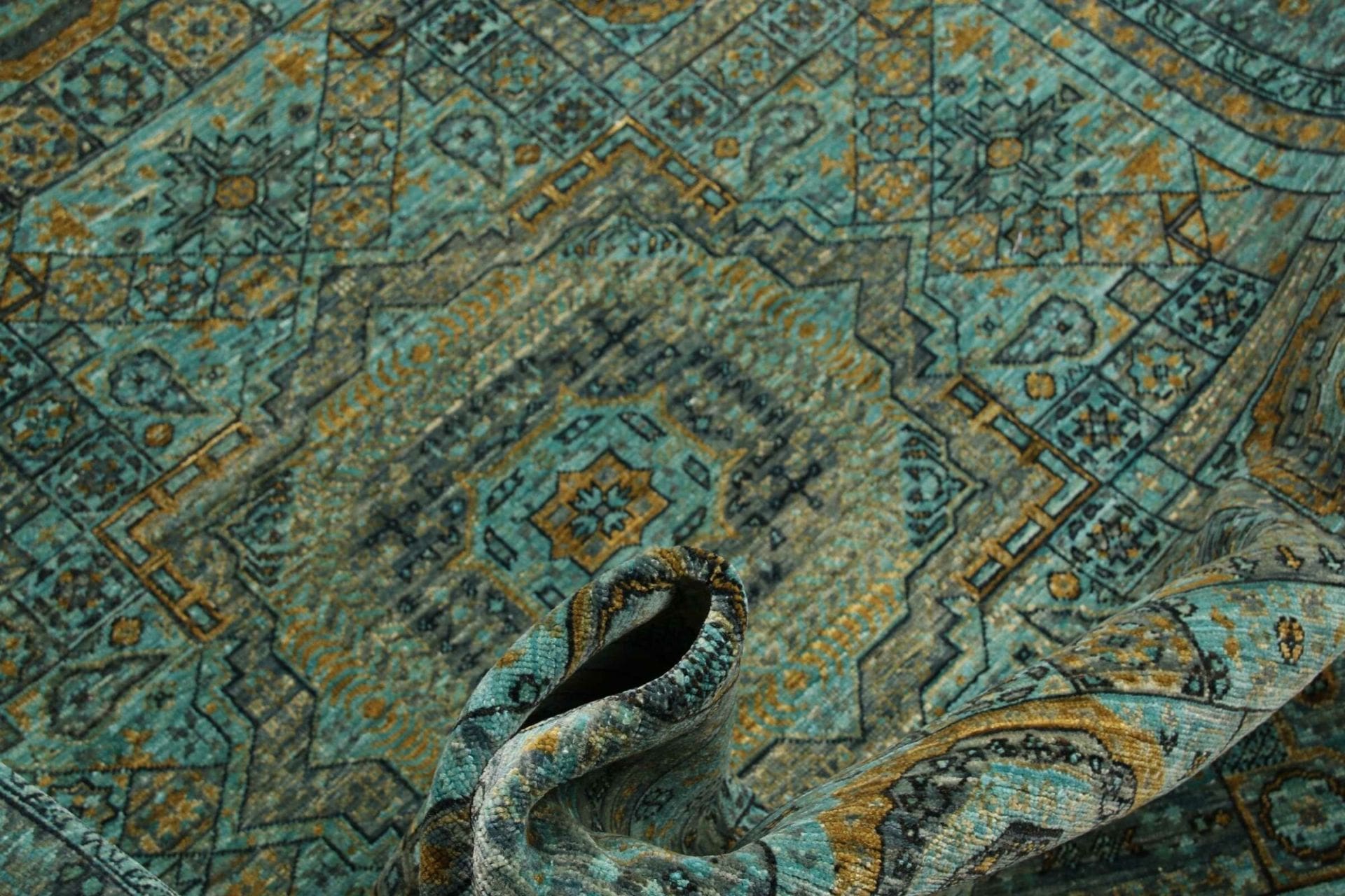 Mamluk Pakistani Rug — hand-knotted, 152 × 199 cm, Wool