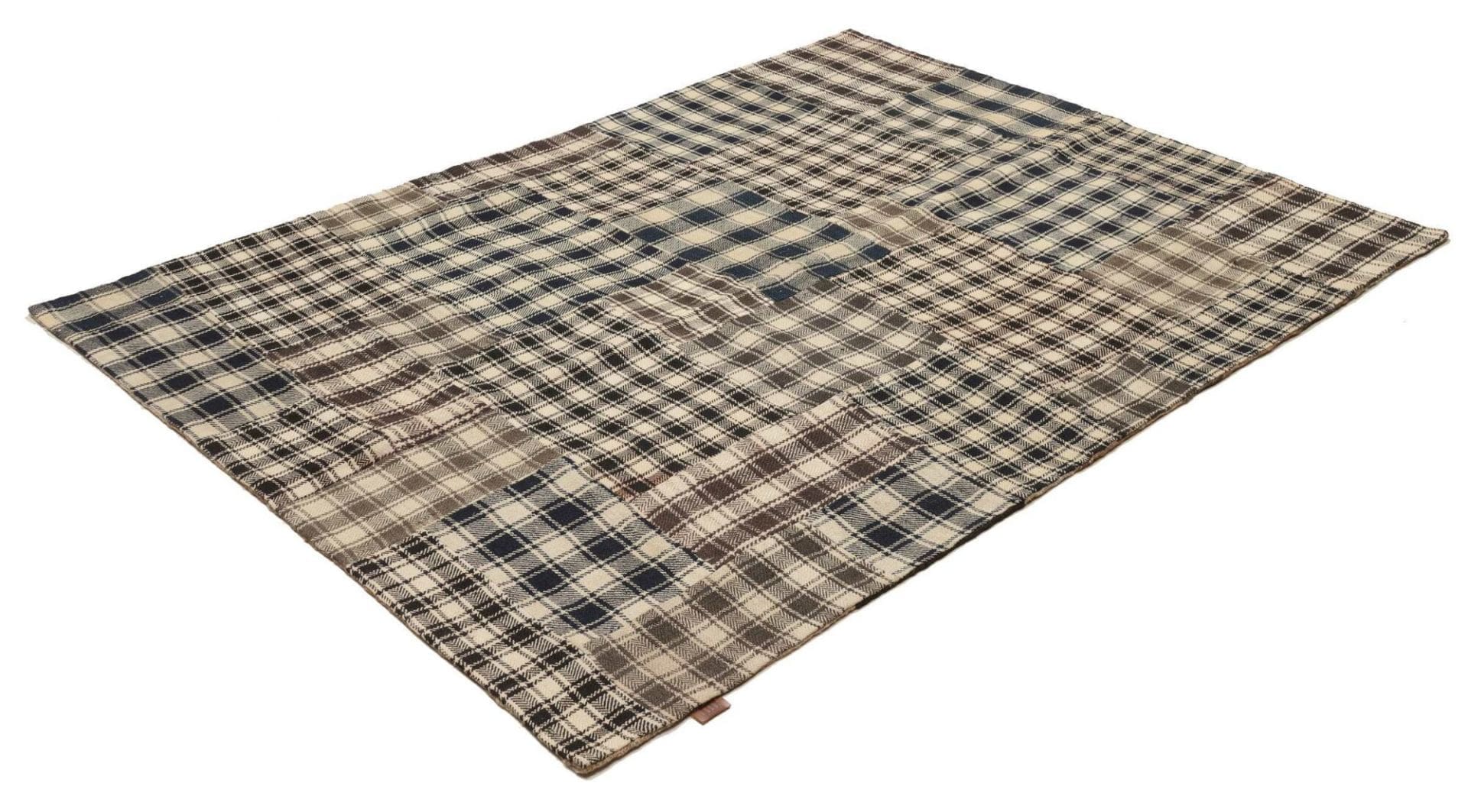 Persian Rug 155 × 202 cm, Wool, hand-knotted