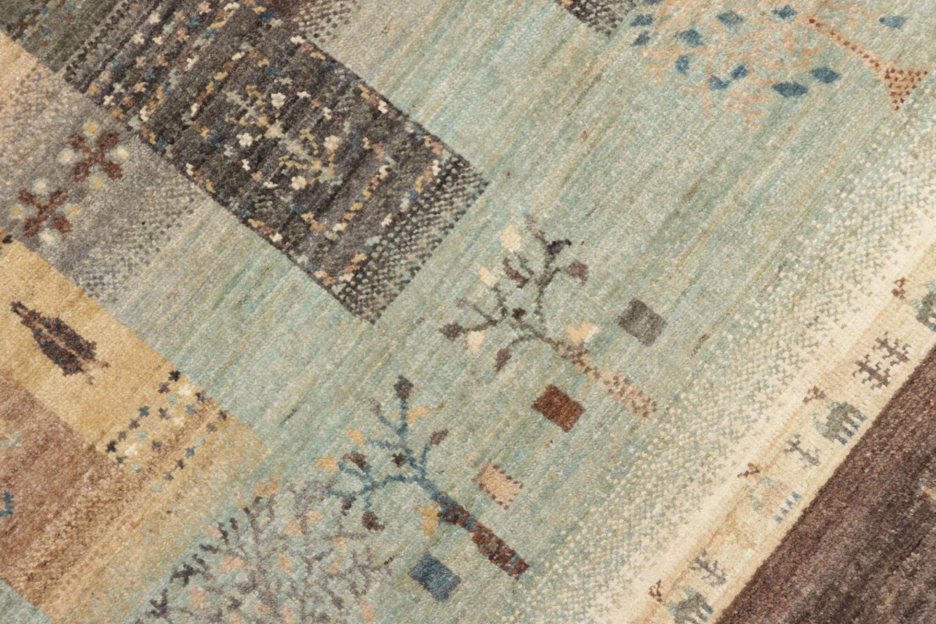 Samarkand Pakistani Rug 236 × 293 cm, Wool, hand-knotted
