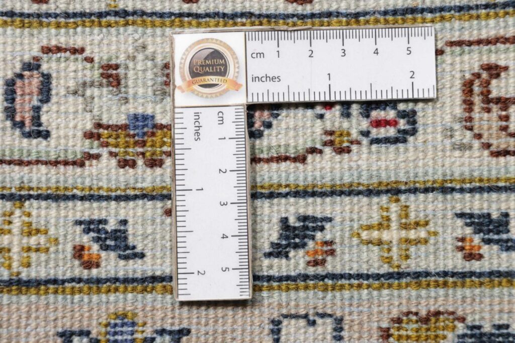 Hand-Knotted Wool Kashan Persian Rug, 200 × 290 cm – view 12