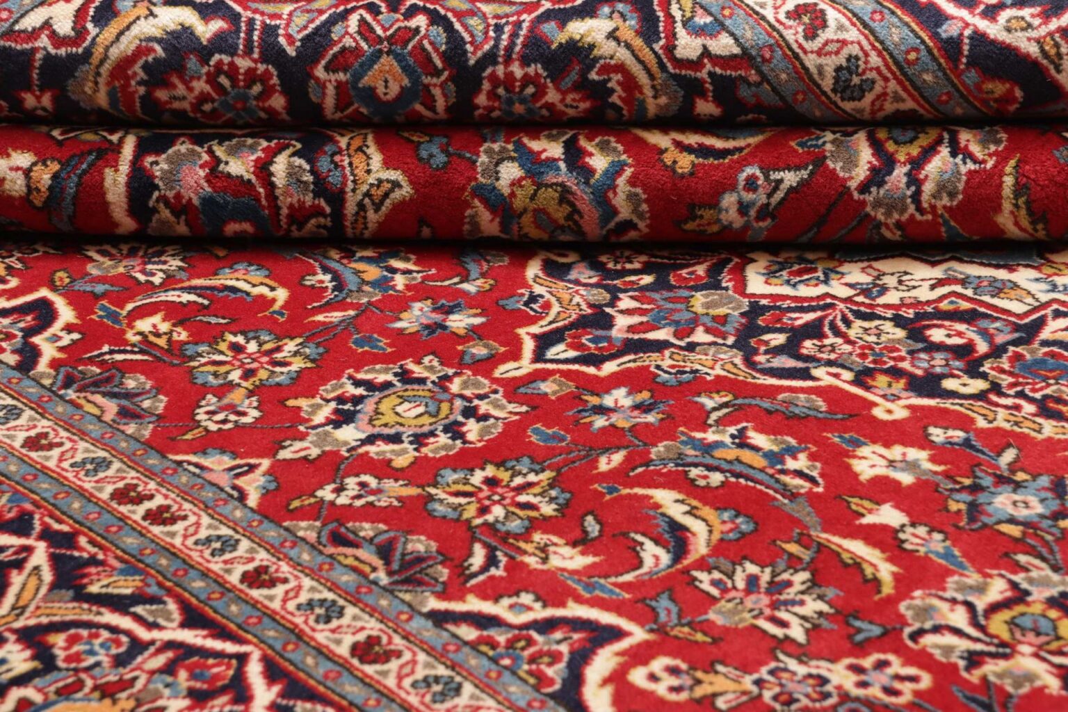 Hand-Knotted Wool Kashan Persian Rug, 197 × 310 cm – view 11