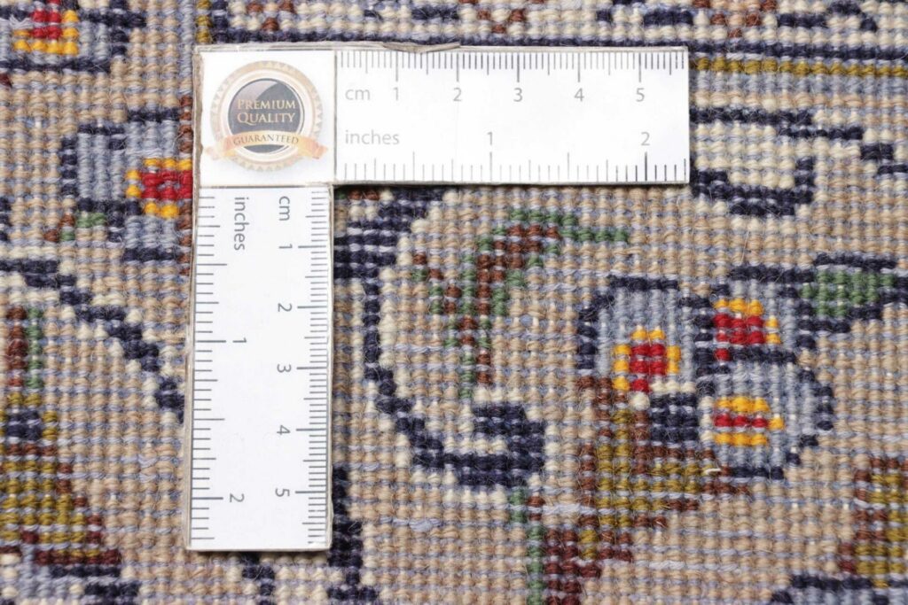 Kashan Persian Rug — hand-knotted, 206 × 320 cm, Wool – view 12