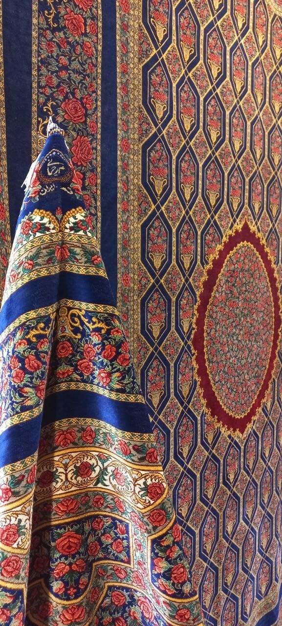 Rahmani Rose Carpet rug