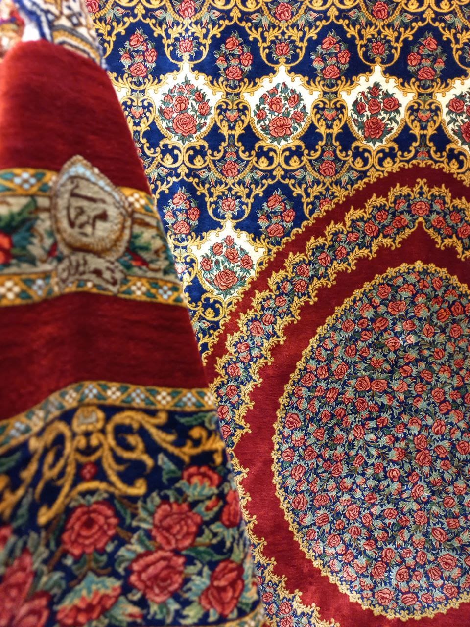 Rahmani Rose Carpet rug