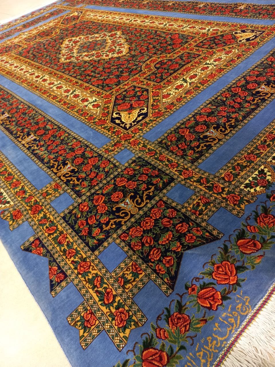 Rahmani Rose Carpet rug