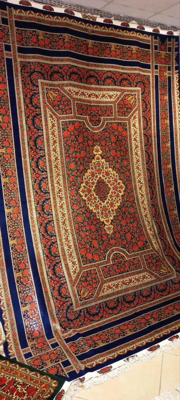 Rahmani Rose Carpet rug