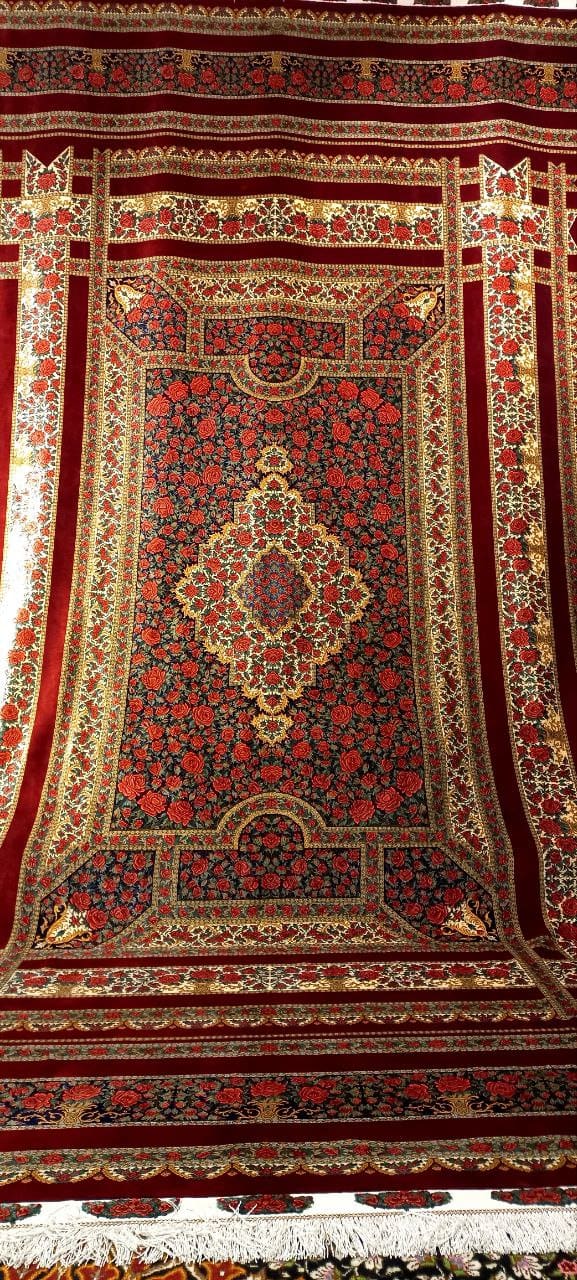 Rahmani Rose Carpet rug