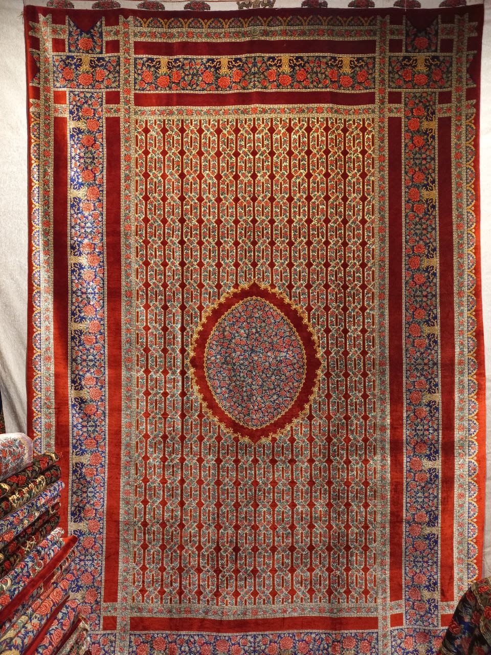 Rahmani Rose Carpet rug