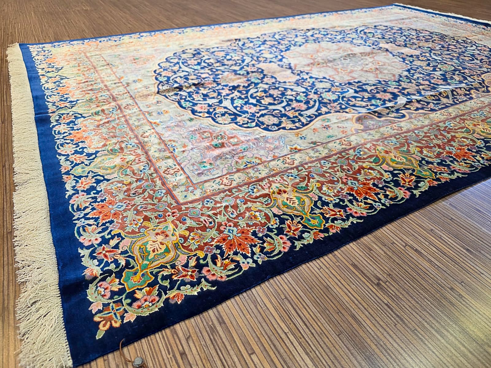 Hand-Knotted Wool & Silk Isfahan Persian Rug, 200 × 140 cm
