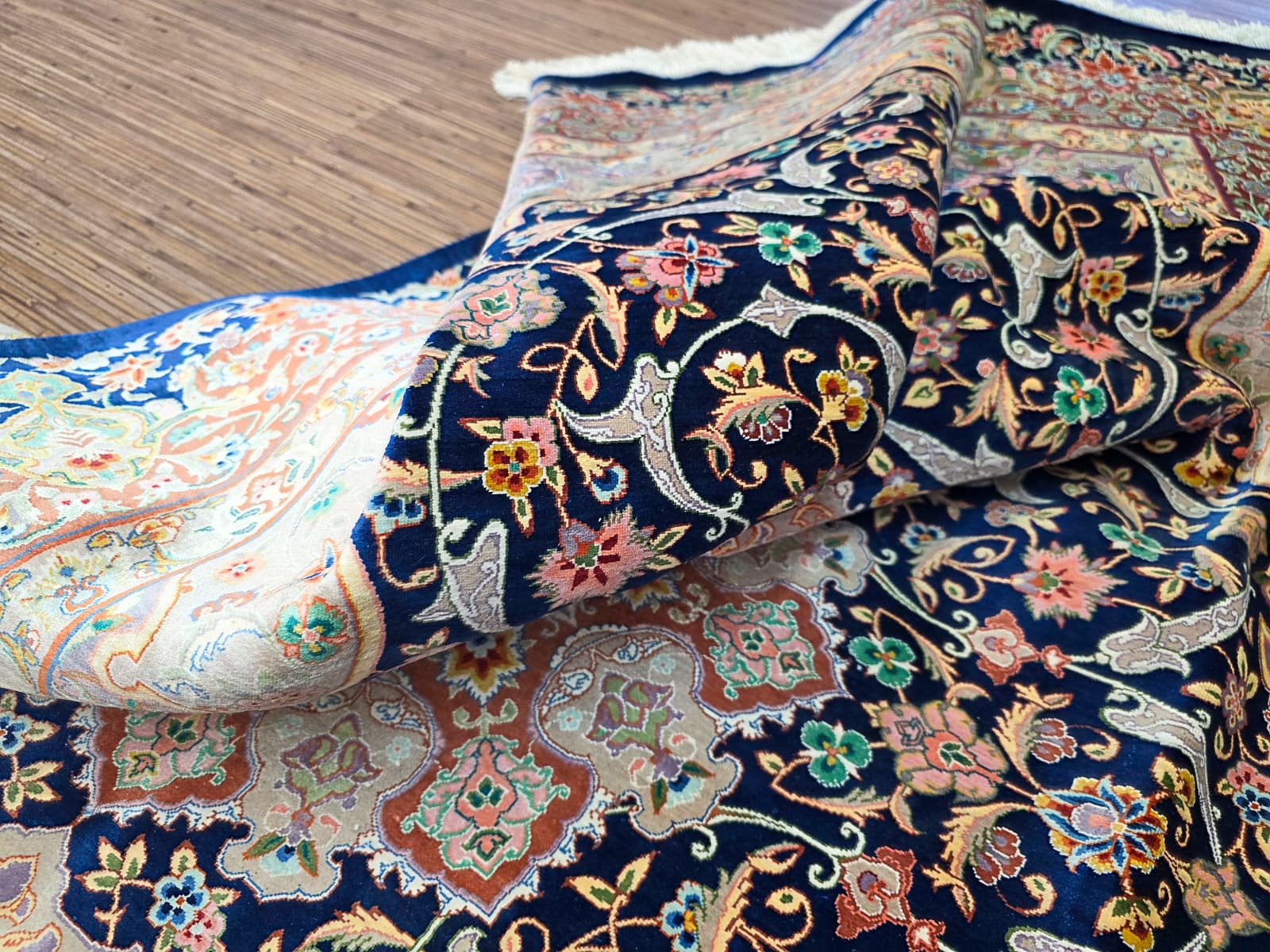 Hand-Knotted Wool & Silk Isfahan Persian Rug, 200 × 140 cm