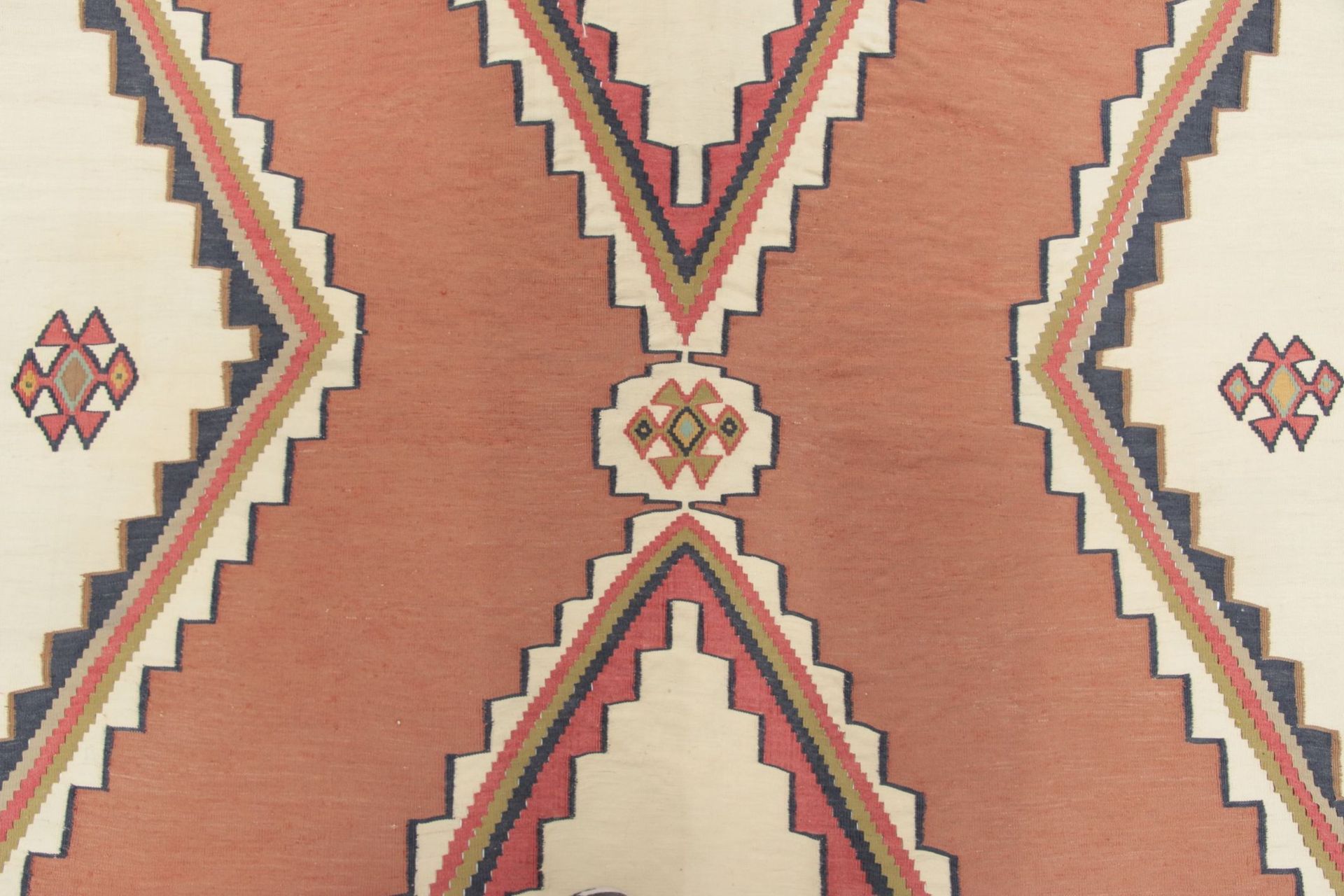 iran-kelim-183-x-285-cm-schurwolle-handgewebt-rustikal-2 Kilim Persian Rug 183 × 285 cm, Wool, hand-woven