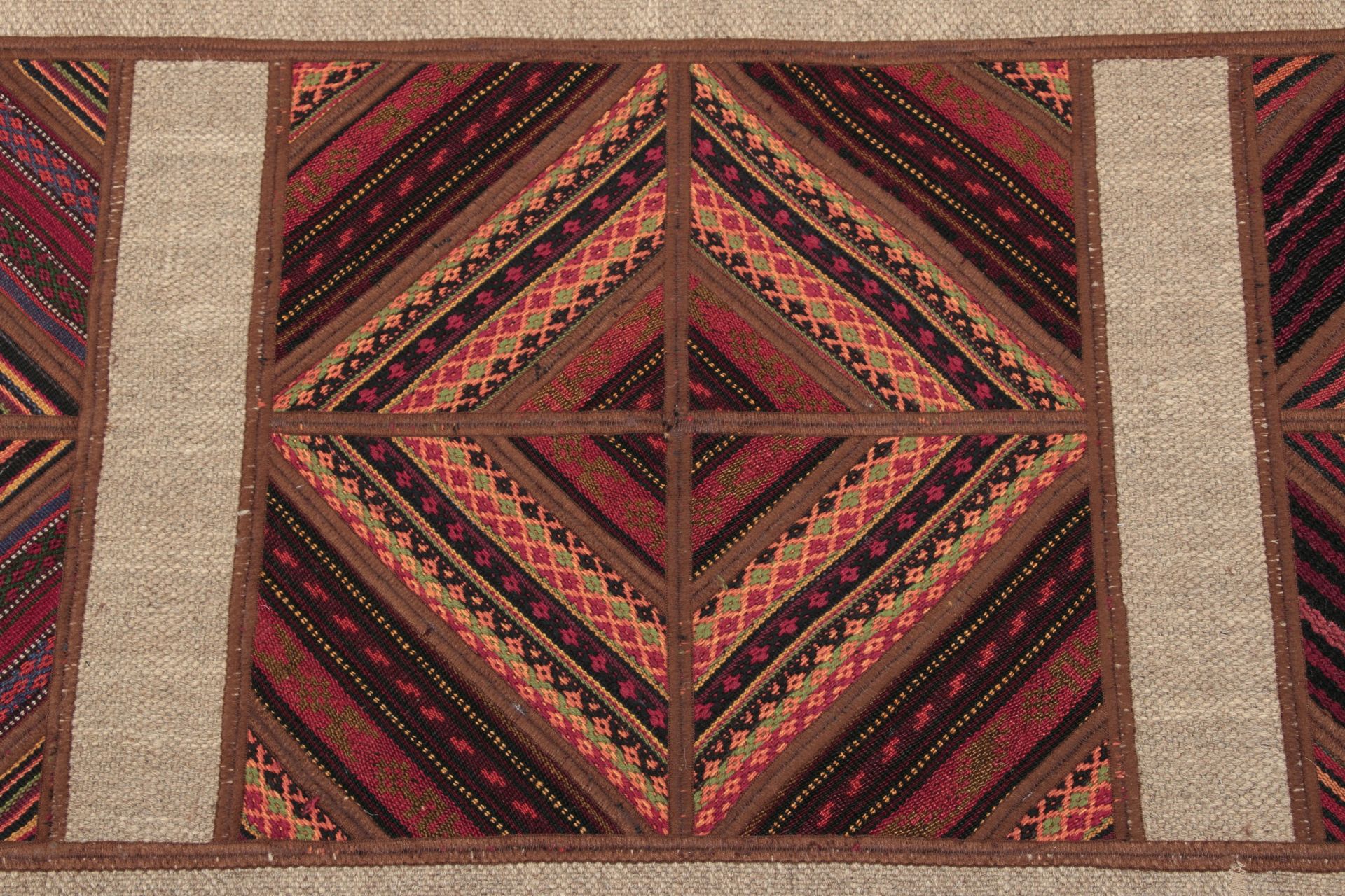 Kilim Persian Rug — hand-woven, 201 × 305 cm, Wool