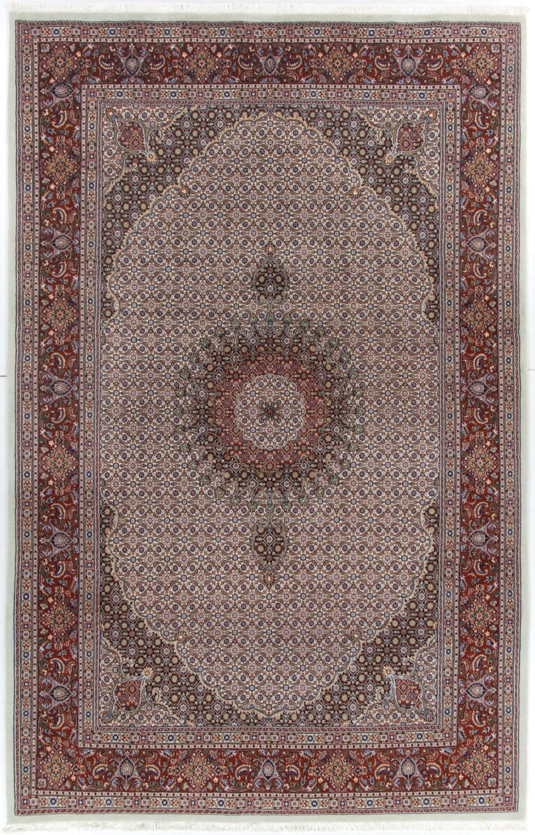 Moud Persian Rug 200 × 320 cm, Wool, hand-knotted