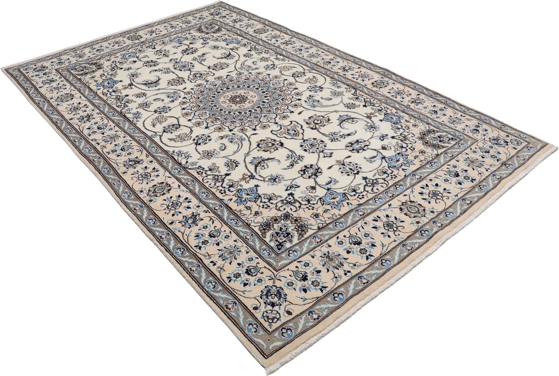 Nain Persian Rug — hand-knotted, 193 × 300 cm, Wool