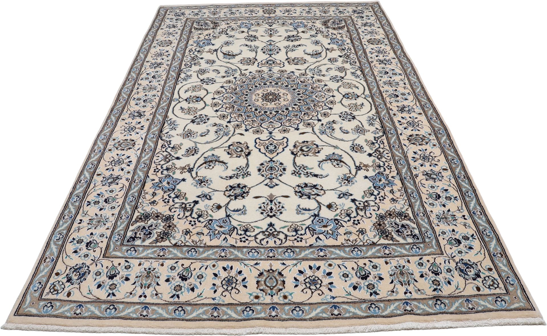 Nain Persian Rug — hand-knotted, 193 × 300 cm, Wool