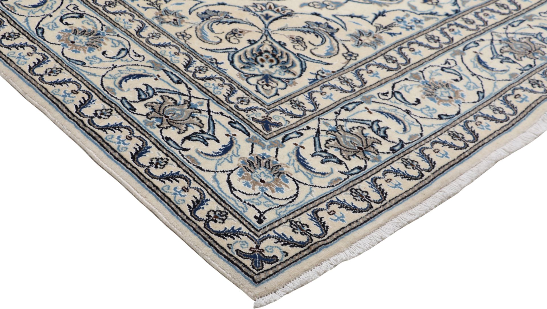 Hand-Knotted Wool Nain Persian Rug, 200 × 293 cm