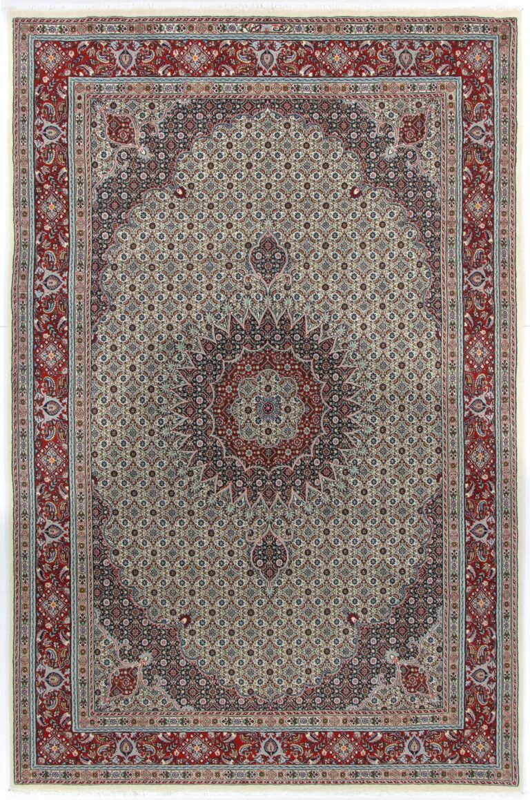 Moud Persian Rug 200 × 308 cm, Wool, hand-knotted