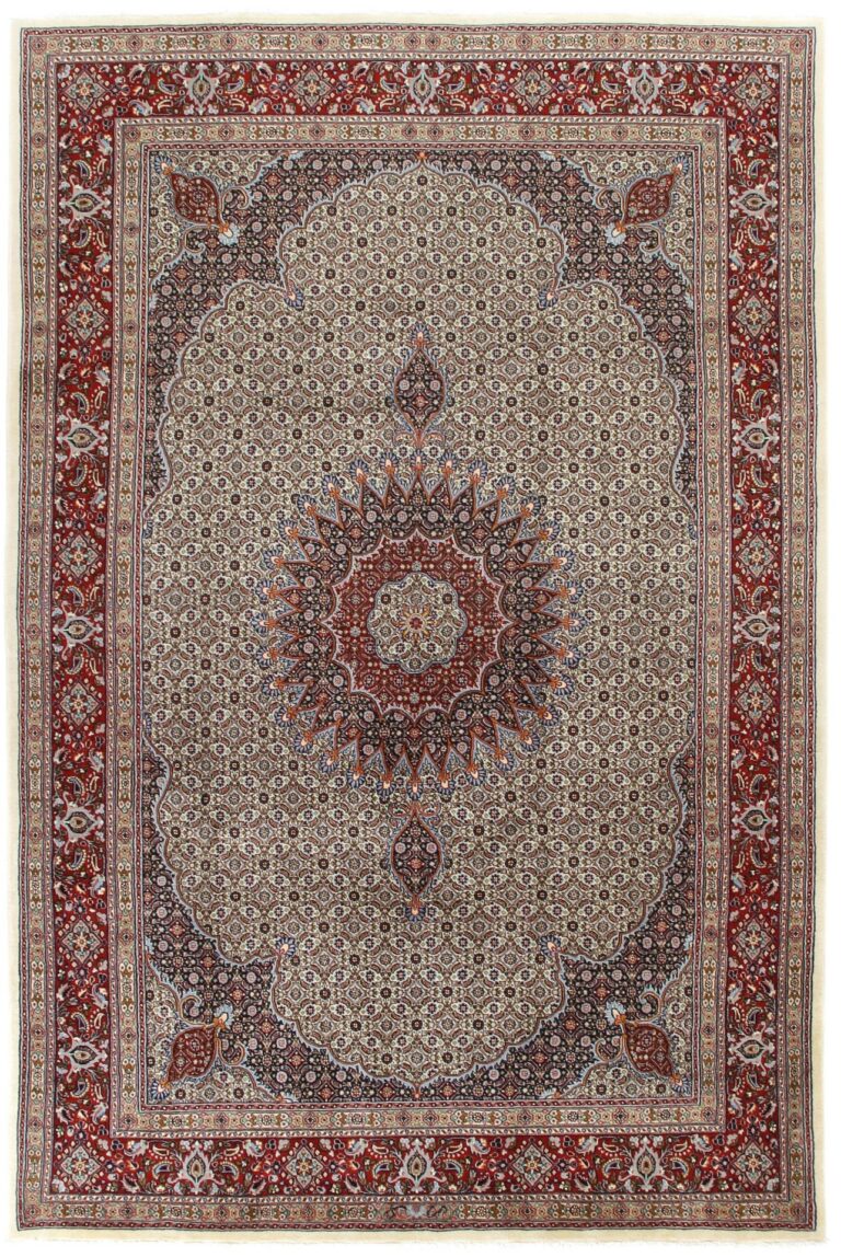Moud Persian Rug 198 × 305 cm, Wool & Silk, hand-knotted