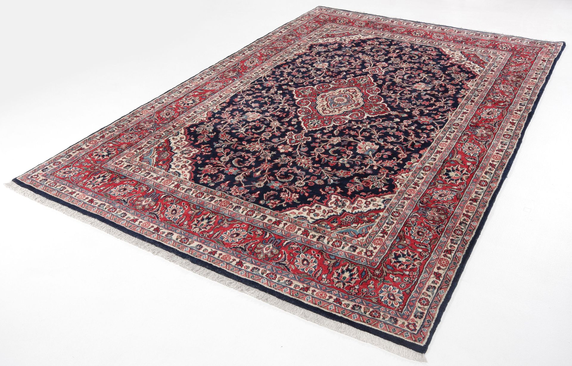 Hand-Knotted Wool Bijar Persian Rug, 210 × 317 cm