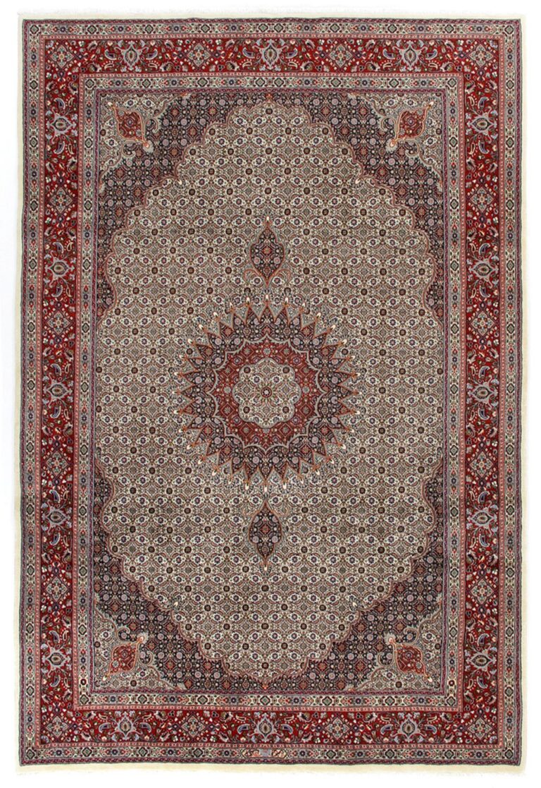 Moud Persian Rug 200 × 300 cm, Wool & Silk, hand-knotted