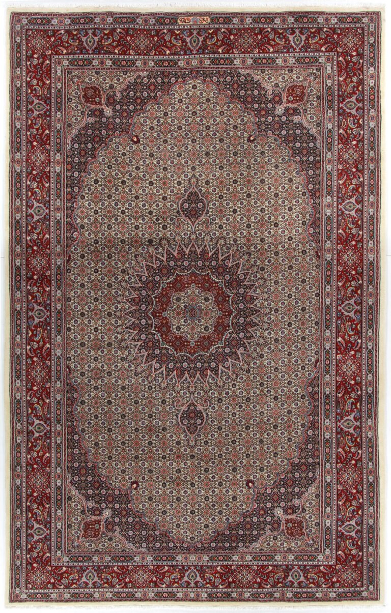 Moud Persian Rug 202 × 317 cm, Wool, hand-knotted