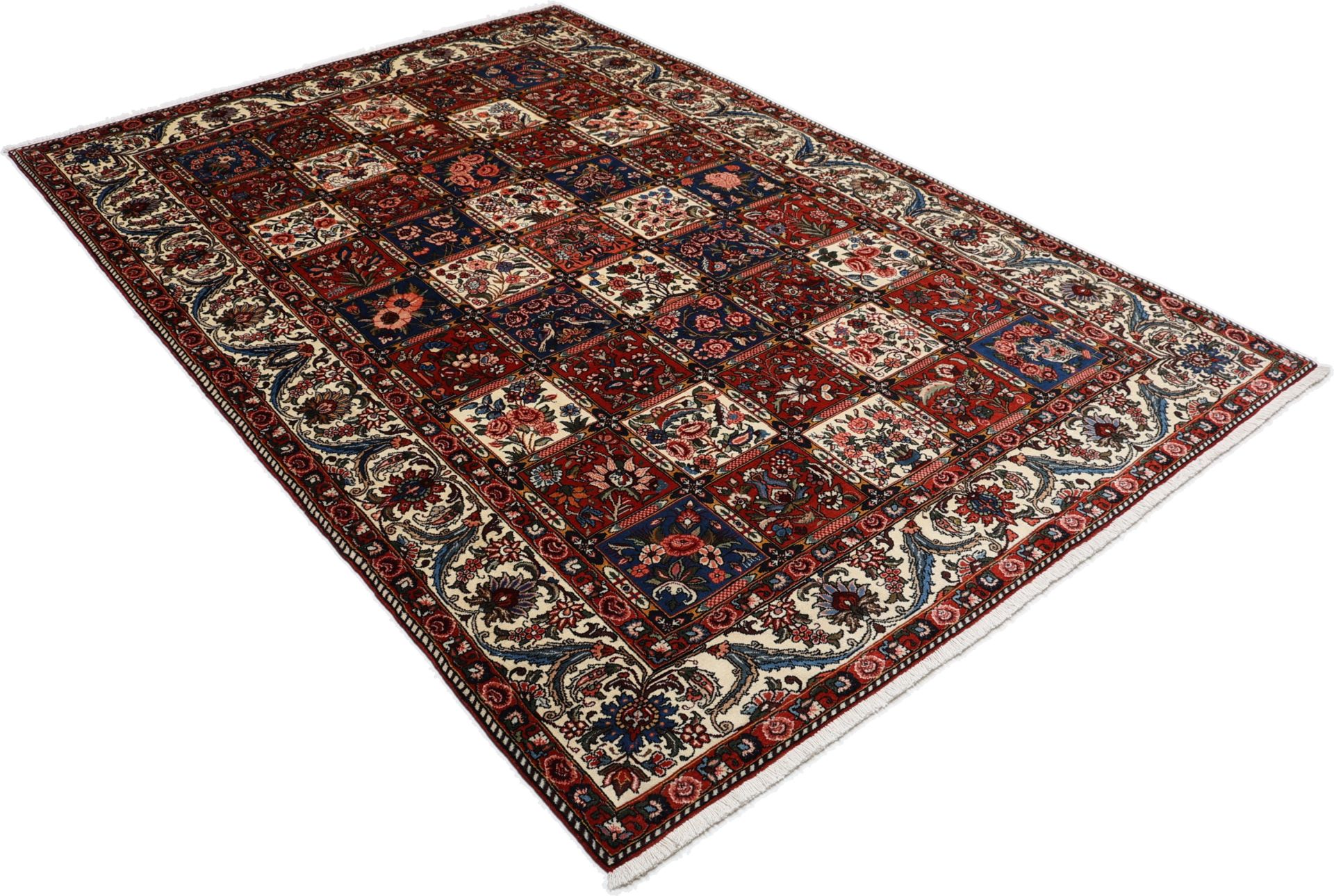 Hand-Knotted Wool Bakhtiari Persian Rug, 205 × 302 cm