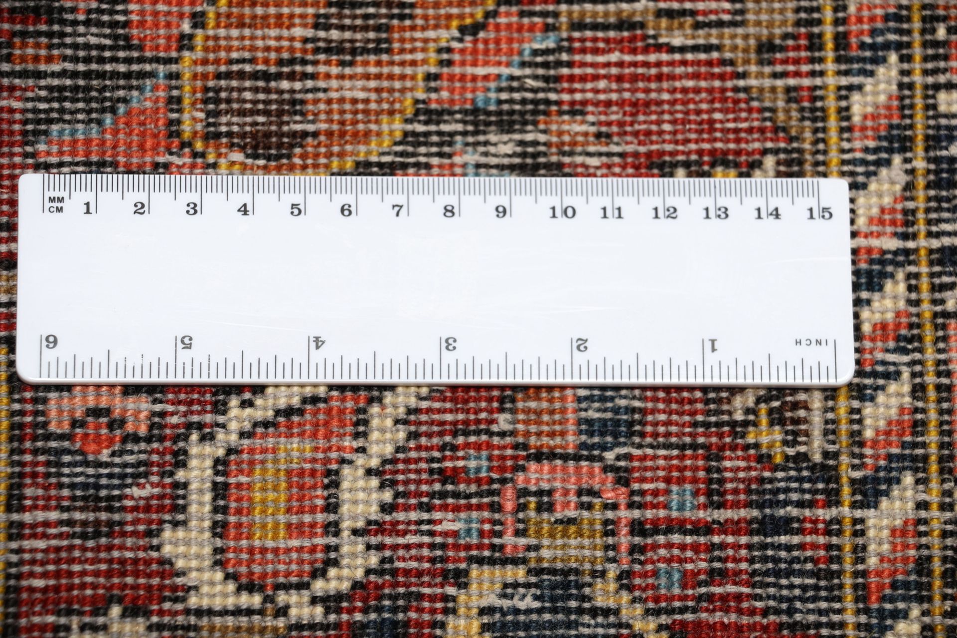 Bakhtiari Persian Rug — hand-knotted, 210 × 300 cm, Wool